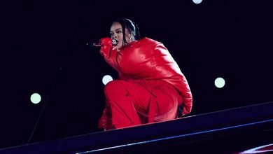 ريهانا أنقذت السوبر بول — حرفيا