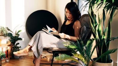 السبعة كتب التي تحتاج لقراءتها في الربيع والصيف