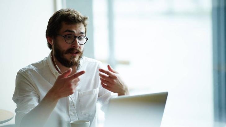 دليل شامل للتميز في منصة البث المباشر