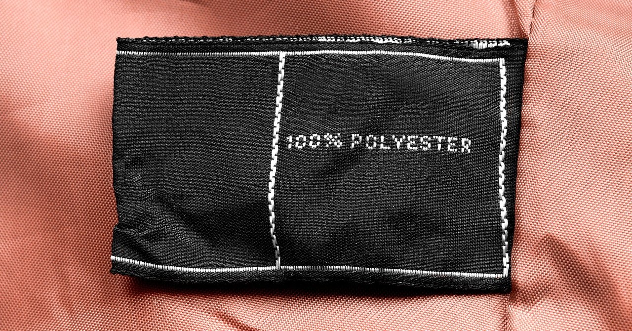 كيف يمكن للشركات إعادة تدوير الملابس في الملابس؟ كيف يمكن للشركات إعادة تدوير الملابس في الملابس؟