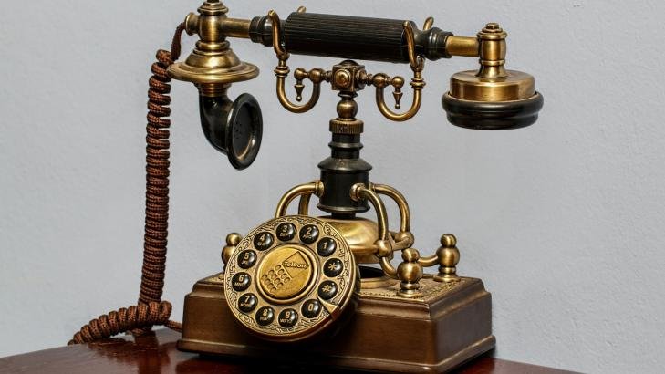 مراحل تطور الهاتف